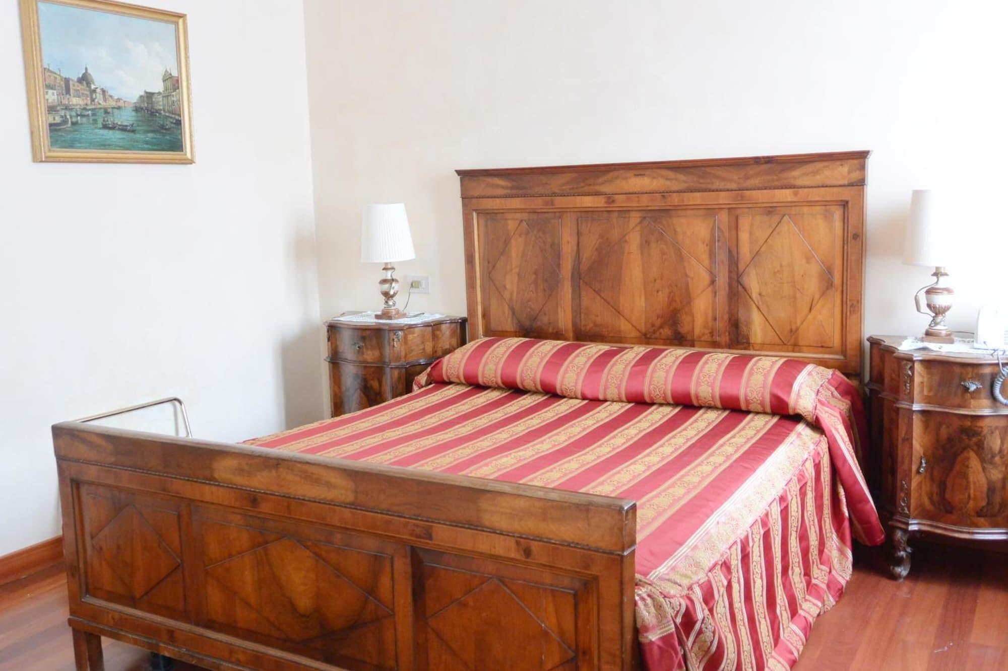 Hotel San Zulian Venice Luaran gambar