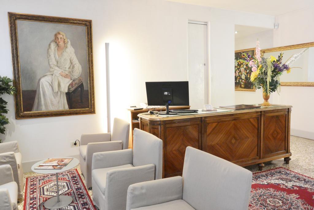 Hotel San Zulian Venice Luaran gambar